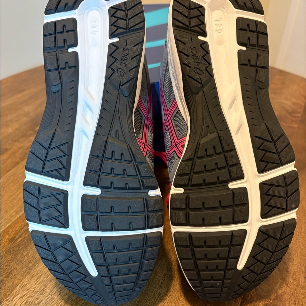 ASICS Gel-Contend 5 - Picture 8 of 11